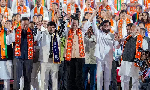 Maharashtra Civic Polls: Trends Suggest Mahayuti Surge Across State