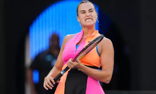 Top-ranked Sabalenka and Alcaraz Advance On An Opening Day Of Records At The Australian Open