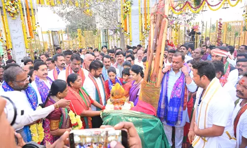 CM Revanth Opens Renovated Medaram Sammakka Saralamma Gaddelu