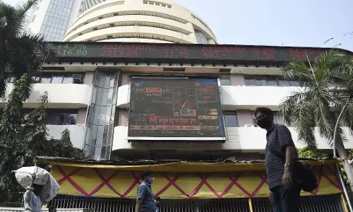 Sensex, Nifty Tumble Over 1 Pc on Geopolitical Worries