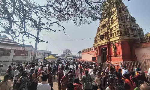 75,000 Worship At Kondagattu Temple