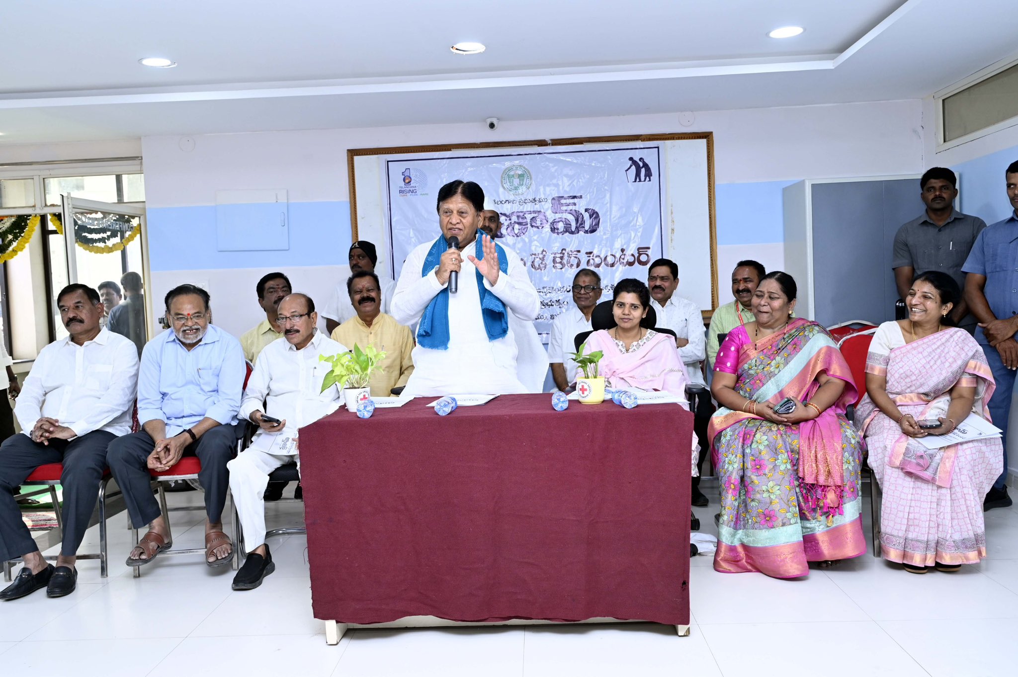 Telangana Opens Pranam Day Care for Elderly
