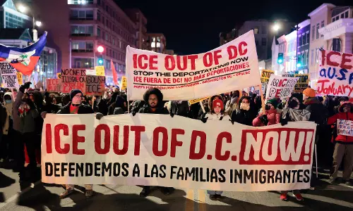 Thousands Protest Against Trumps Immigration Policies