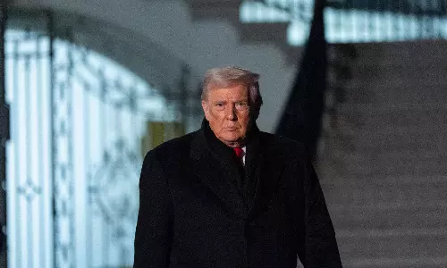 Trump Arrives in Switzerland for Davos Summit After Aircraft Change