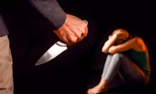 Classmate Stabs Woman Student Inside Kovai College Campus