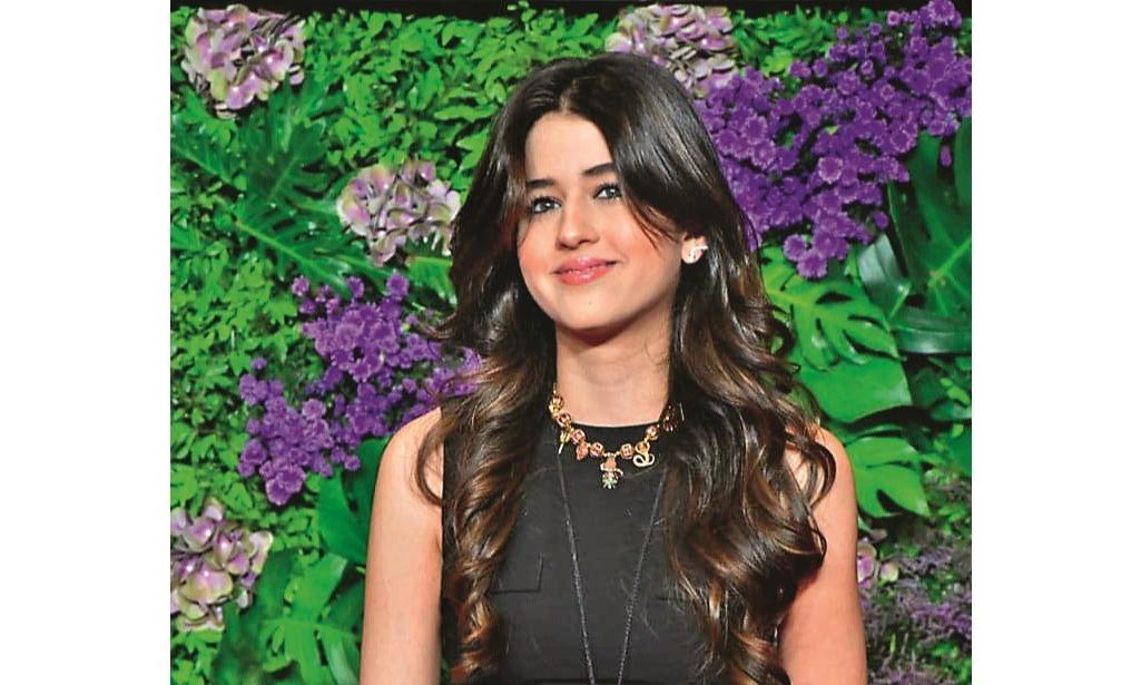 Naomika Saran to Debut in Bollywood