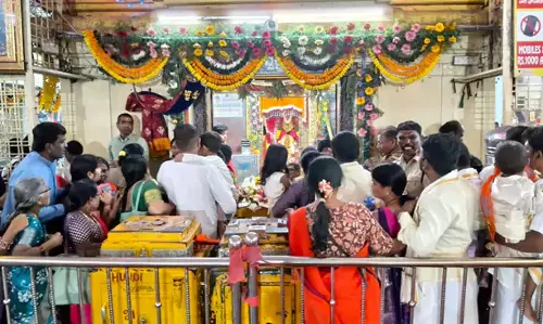 Huge Rush at Basara Saraswathi Temple on Vasantha Panchami