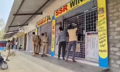 Wine Shops Break Rajagopal Reddy’s Rules, Open at 10 am With Police Help
