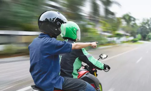 HC Quashes Ban, Bike Taxi Services to Resume in Karnataka