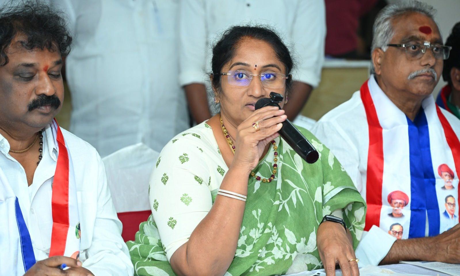 Andhra Pradesh to Honor Phule, Support Maratha Issues