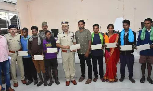Eight Maoists Surrender Before Ramagundam CP In Peddapalli