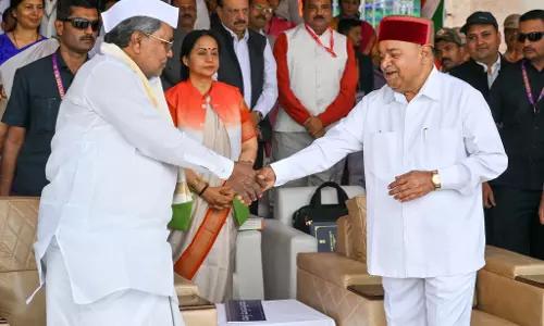 Karnataka CM Takes A Veiled Attack On Governor In His Speech