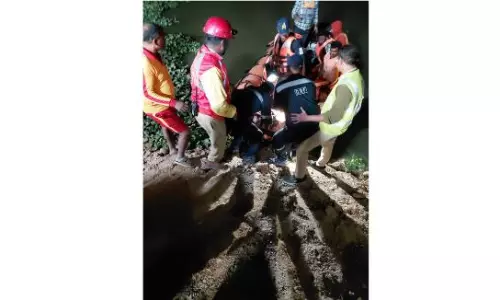 Hyderabad: 9 AP Workers Rescued After Boat Stalls mid Reservoir