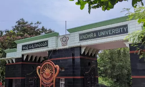 AU Celebrates Republic Day with Vision for Centenary Year