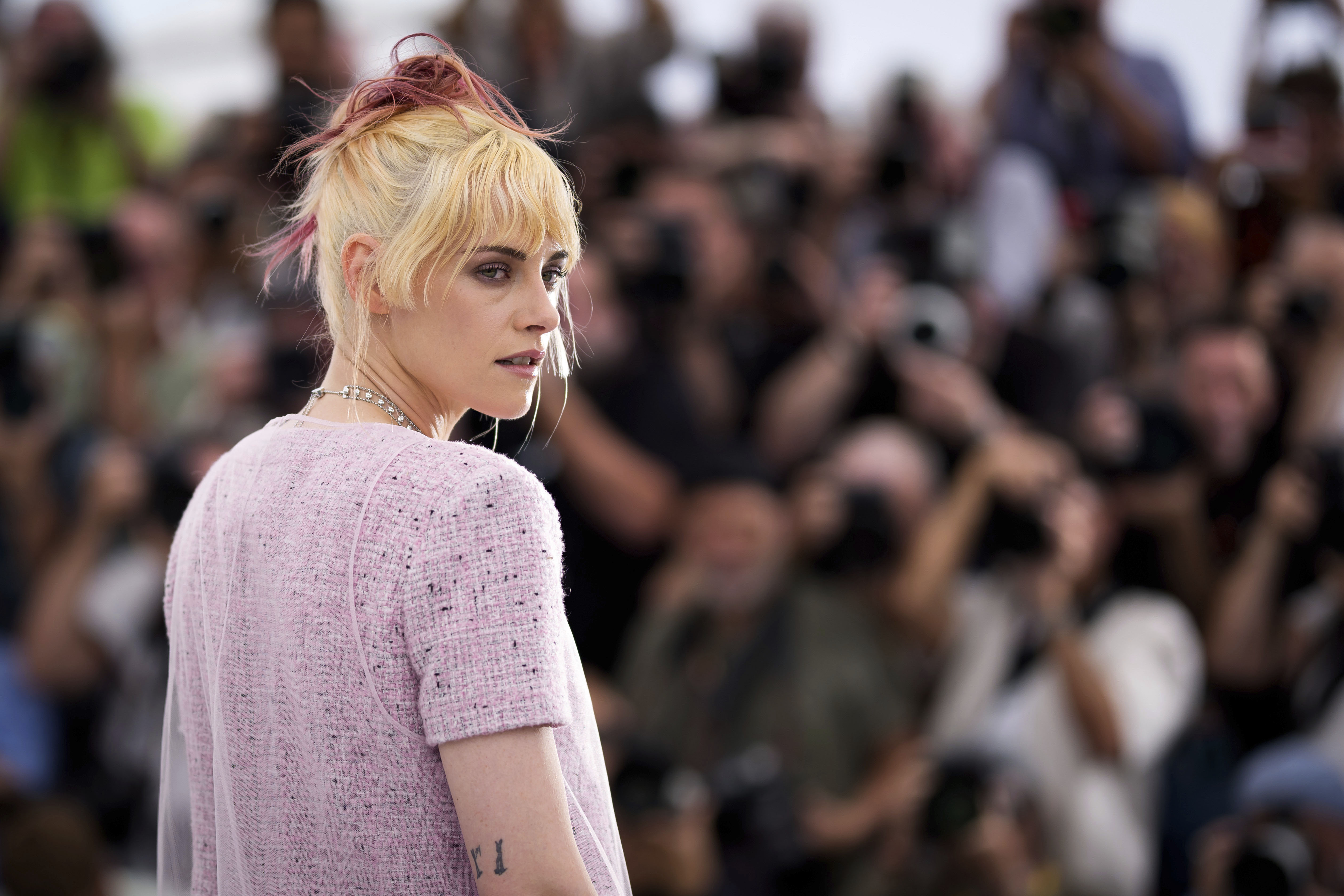 Kristen Stewart Claims Actresses Are Treated Like Puppets