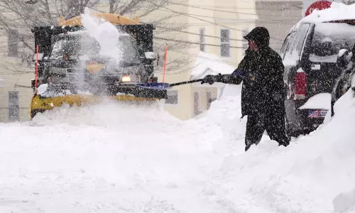 30 Dead as Winter Storm Batters U.S. With Freezing Cold