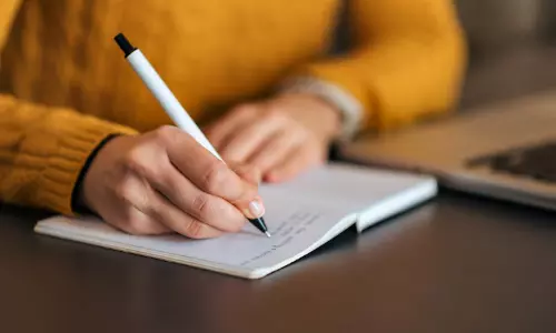 From Creative Block to Flow: Hemingway’s Simple Writing Rules Explained