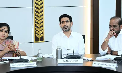 AP Govt Mulls Guidelines to Keep Minors Off Social Media