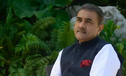 NCP Leaders Meet Fadnavis Amid Uncertainty Over Partys Future