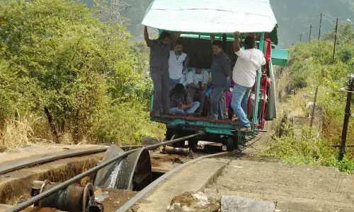 Vizag: Machkund’s 76-year-old Winch Draws Tourists, Awaits Reopening