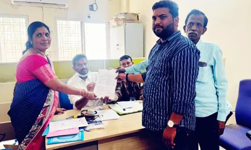 Congress Withholds B-Forms Amid Multiple Aspirants in Municipal Polls