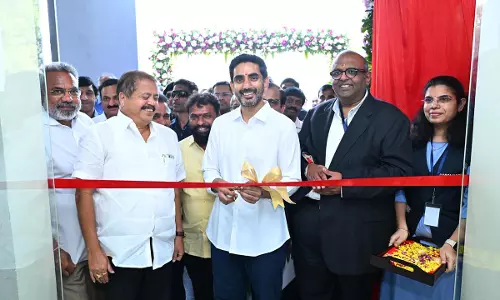 Lokesh Wants JNTUK To Develop Digital Twin For Godavari Pushkaralu