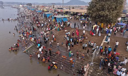 Devotees’ Count Reaches 1.5 Crore on Third Day of Medaram Maha Jatara