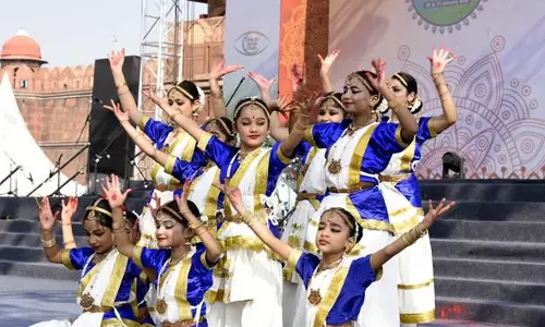 Andhra Pradesh Day Celebrated with Grand Kuchipudi Performance at Bharat Parv 2026 Andhra Pradesh Day Celebrated with Grand Kuchipudi Performance at Bharat Parv 2026