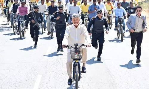 Kuppam Sets Guinness World Record, Distributes 5,555 E-Cycles Kuppam Sets Guinness World Record, Distributes 5,555 E-Cycles