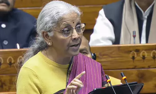 FM Says Individuals Living Abroad Will Be Allowed to Invest in Listed Indian Firms