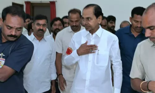 SIT Phone-tapping Probe: KCR Reaches Nandinagar Residence from Erravelli