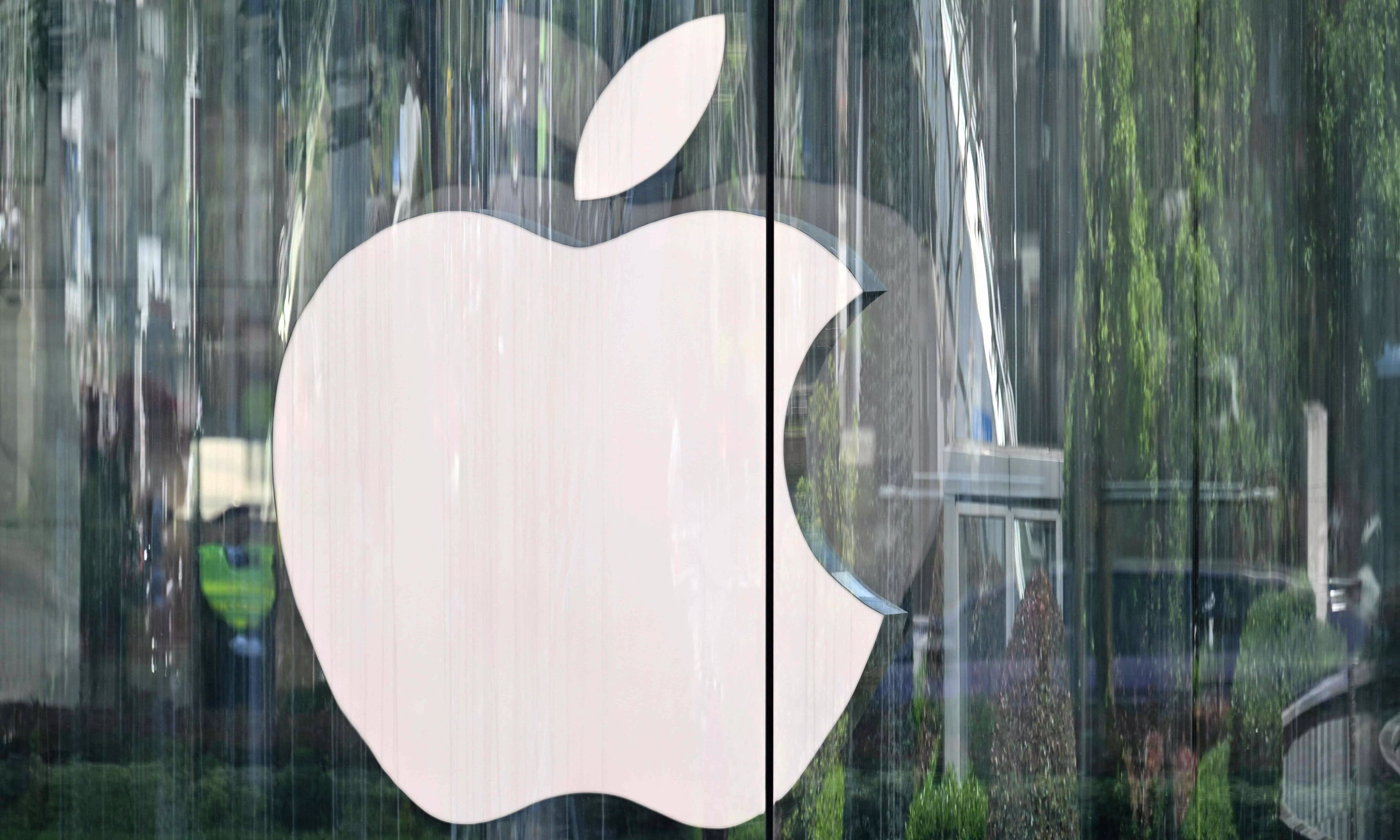 India Hands Apple A Win By Letting Foreign Firms Fund Equipment Without Tax Risk