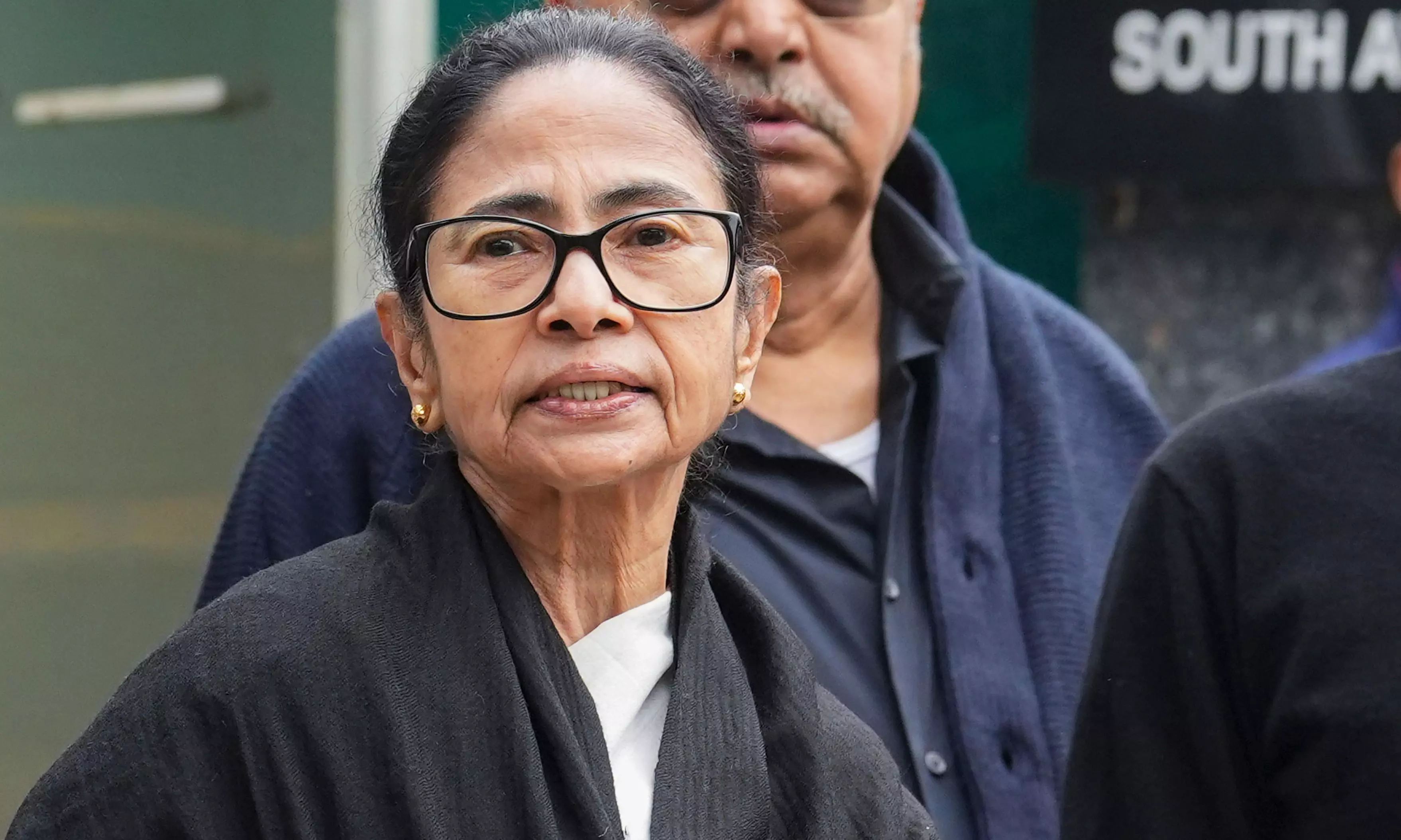 SIR-Affected Families, Mamata Meet CEC in Delhi