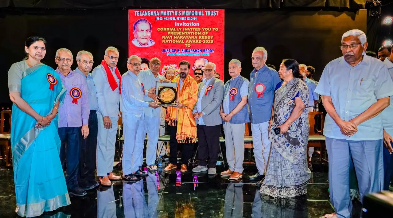 SIT Notices Not Equal To Insulting Telangana: CM SIT Notices Not Equal To Insulting Telangana: CM