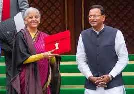 Chandrajit Banerjee | India’s Growth Roadmap, With Focus On Services Chandrajit Banerjee | India’s Growth Roadmap, With Focus On Services