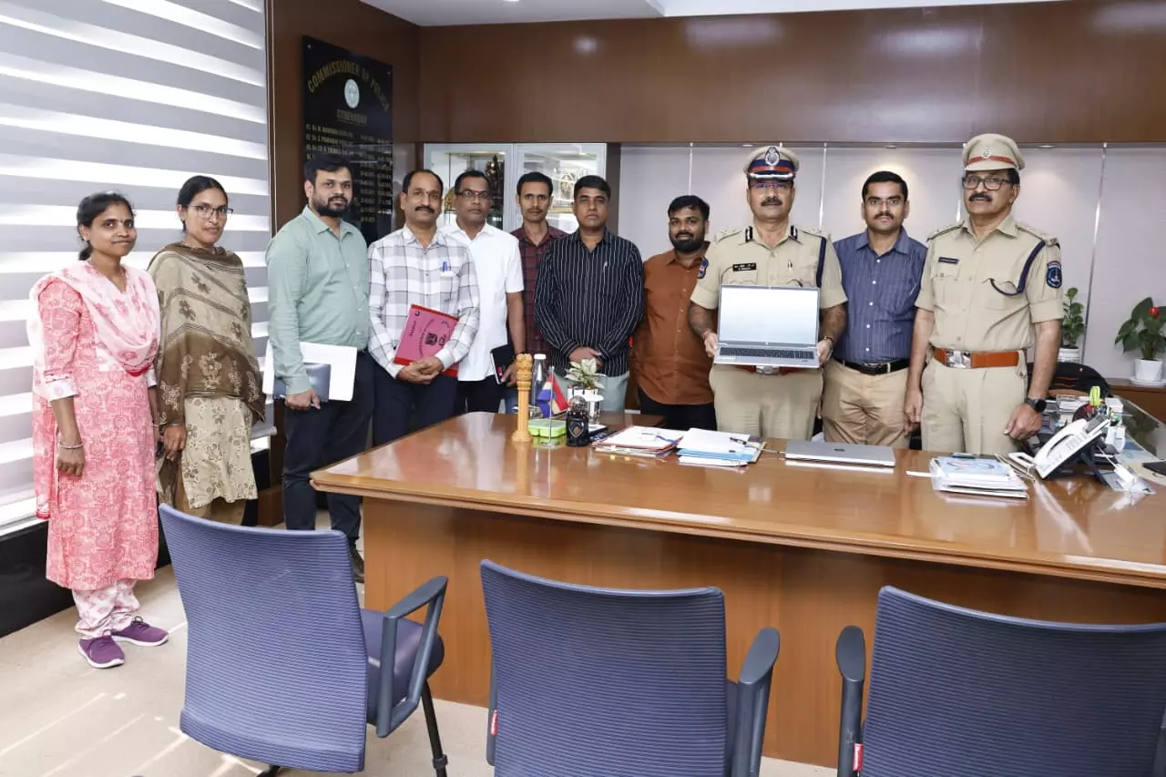 Cyberabad Commissionerate Goes Paperless Cyberabad Commissionerate Goes Paperless