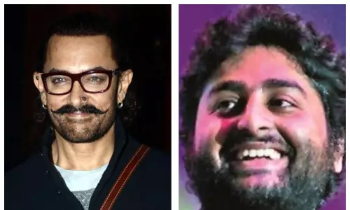 Aamir Khan pays Arijit Singh a surprise visit