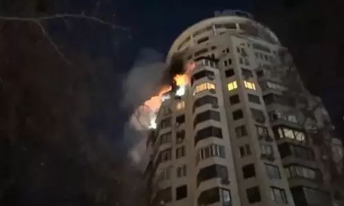 Russia Launches Drone, Missile Strikes on Ukraine Ahead of Peace Talks