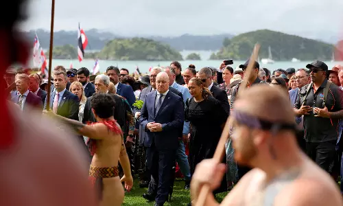 New Zealand PM Heckled by Maori Crowd at National Day Gathering