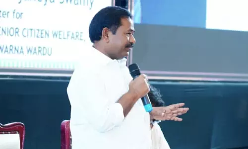 Minister Asks Government Staff To Own Up Swarna Andhra Goals