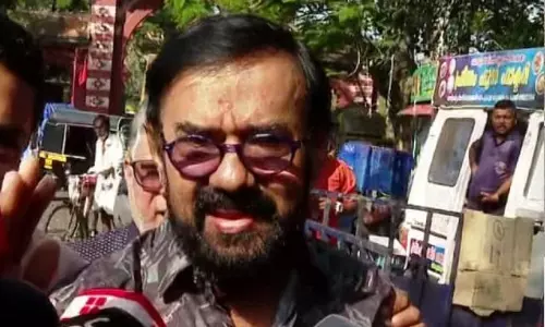 Kerala: Actor Maniyanpilla Raju Booked After Car–Bike Crash Injures Two