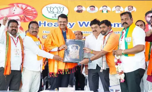 Fadnavis: BJP’s Win In Maha Polls Will Impact Municipal Elections In Telangana