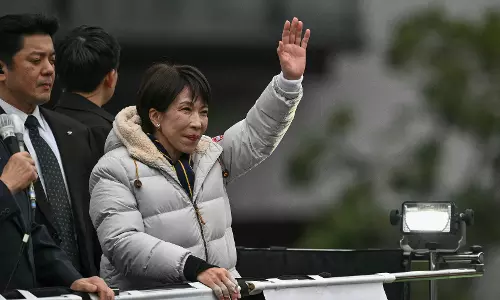 Japan Votes in Test for PM Takaichi as Snow Weighs on Turnout