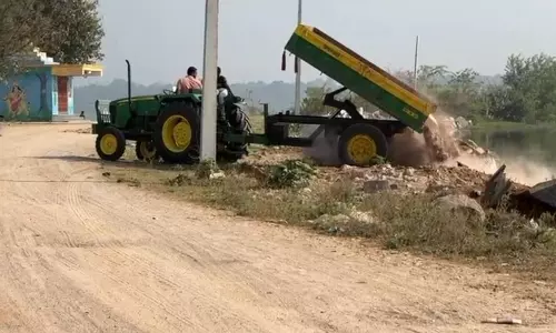 Man Tries To Dump Debris Into Gandipet