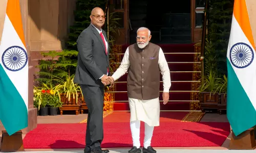 PM Modi Meets Seychelles President Patrick Herminie