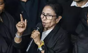 Shikha Mukerjee | In A Twist, Establishment On Run In SC, Parliament Shikha Mukerjee | In A Twist, Establishment On Run In SC, Parliament