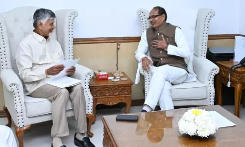 Chandrababu Naidu Meets Shivraj Singh Chouhan, Seeks Central Support for Key Farm Initiatives