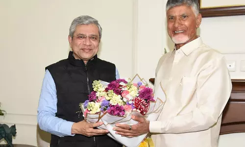 Naidu Presses Railways for Faster Project Execution, New Corridors for AP
