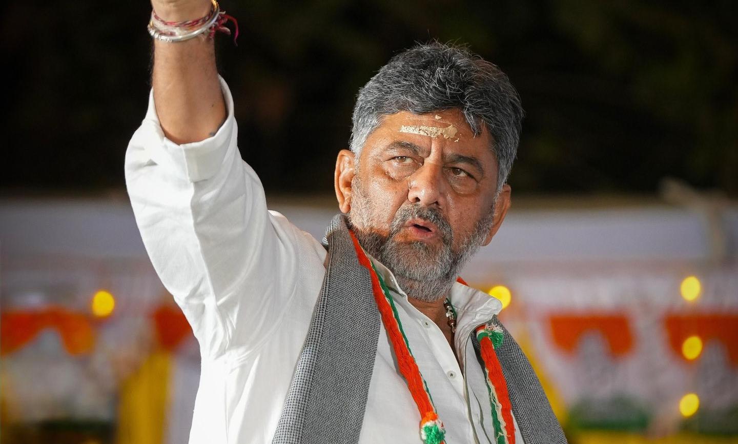 Siddaramaiah And I will Abide By Cong High Command Decision : D K Shivakumar