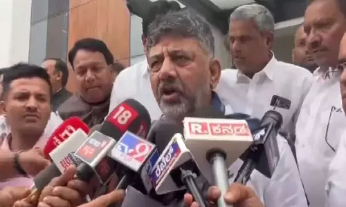 25 MLAs Set on Australia Tour To Delay Power-Sharing